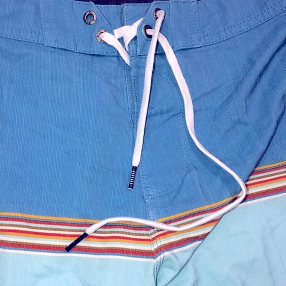 Vissla men’s board shorts size 28 - Picture 3 of 8